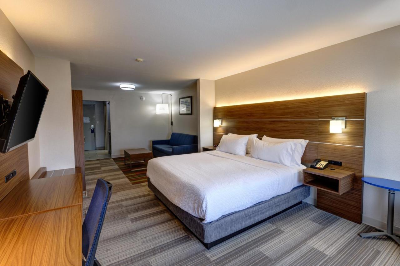 Holiday Inn Express Hotel & Suites Shelbyville By Ihg Buitenkant foto