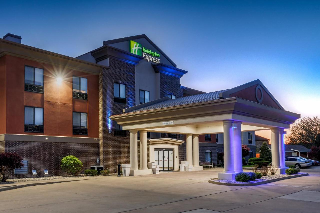 Holiday Inn Express Hotel & Suites Shelbyville By Ihg Buitenkant foto
