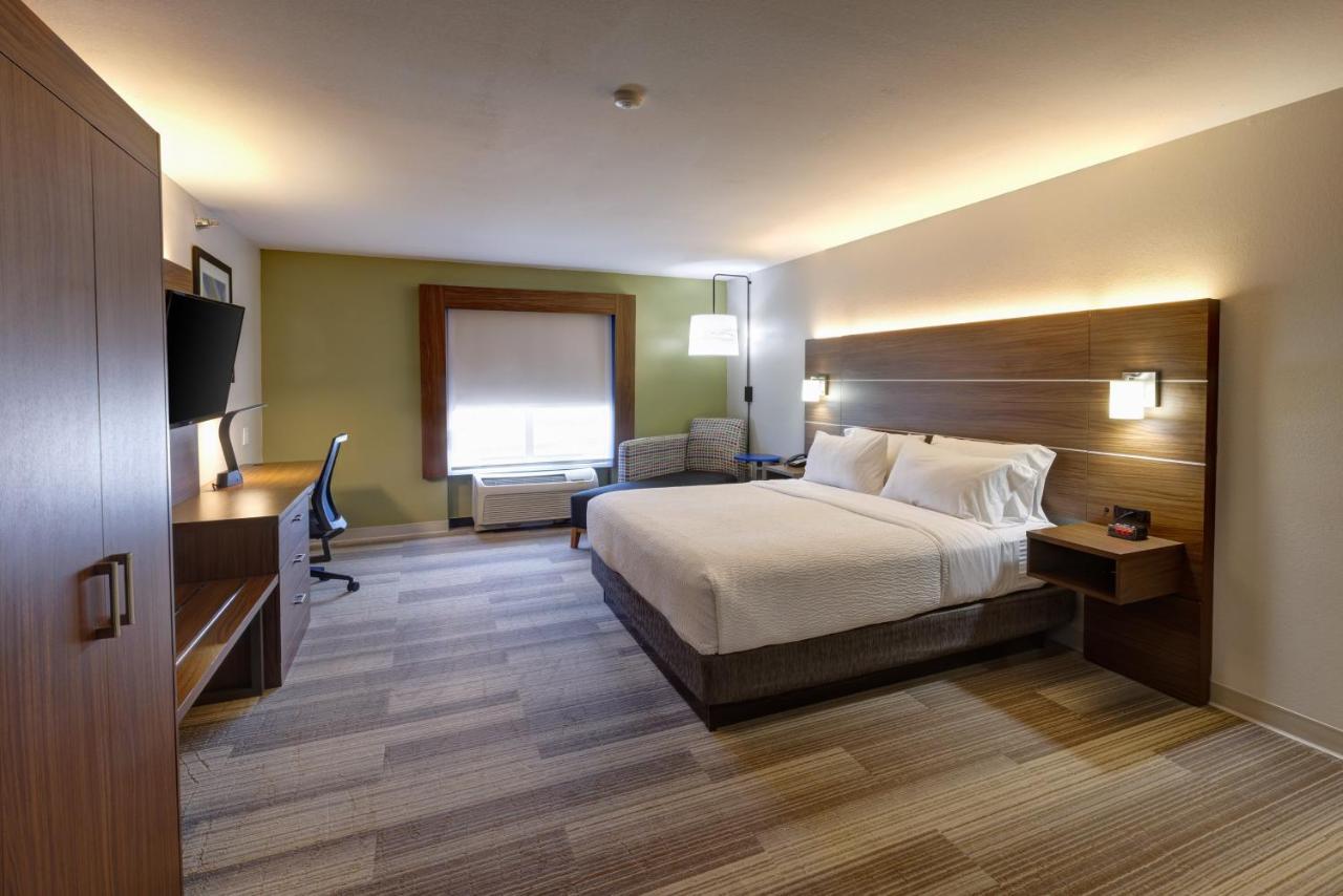 Holiday Inn Express Hotel & Suites Shelbyville By Ihg Buitenkant foto